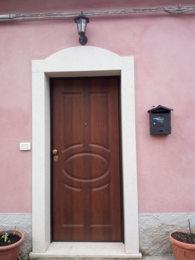 Casa Vacanze Il Paese Dipinto มอนเตจอร์ดาโน ภายนอก รูปภาพ
